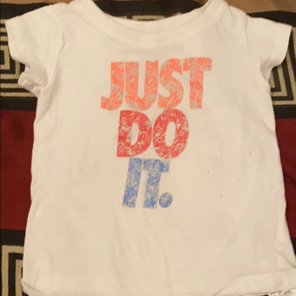 Nike Jacket w/ shirt - Picture 7 of 8